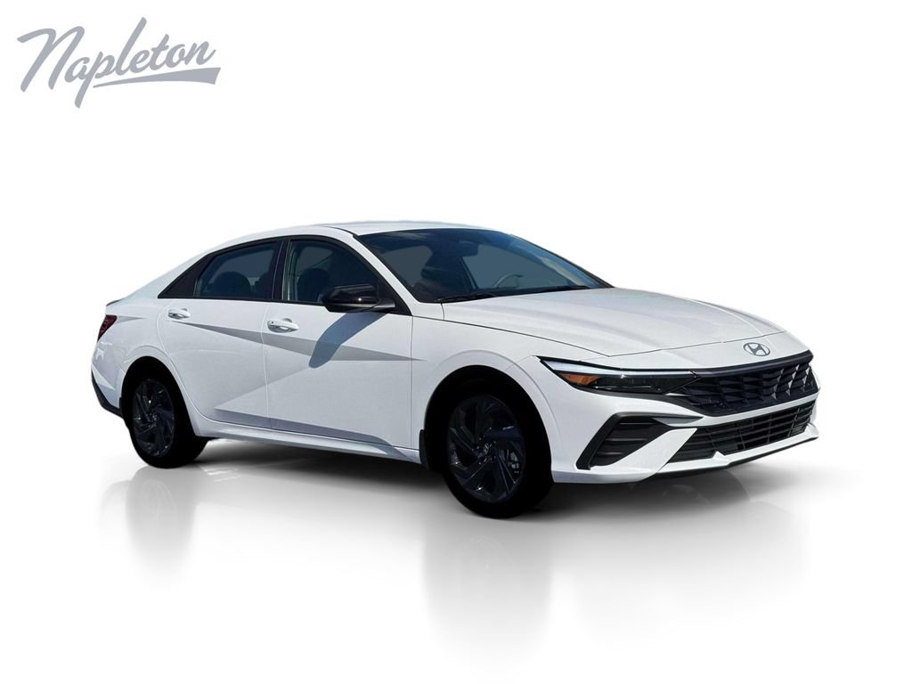 New 2026 Hyundai Elantra Sport FWD image 12