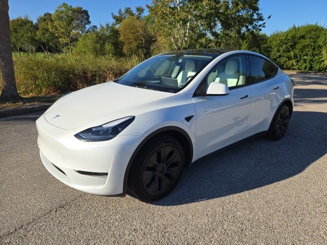 Used 2025 Tesla Model Y Long Range