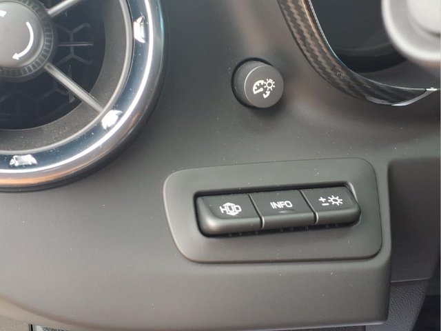 Used 2022 Chevrolet Camaro ZL1 RWD image 11