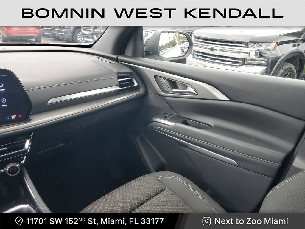 Used 2024 Chevrolet Traverse LS image 16