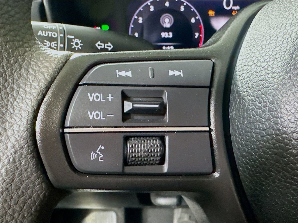 Used 2025 Honda Accord SE image 21