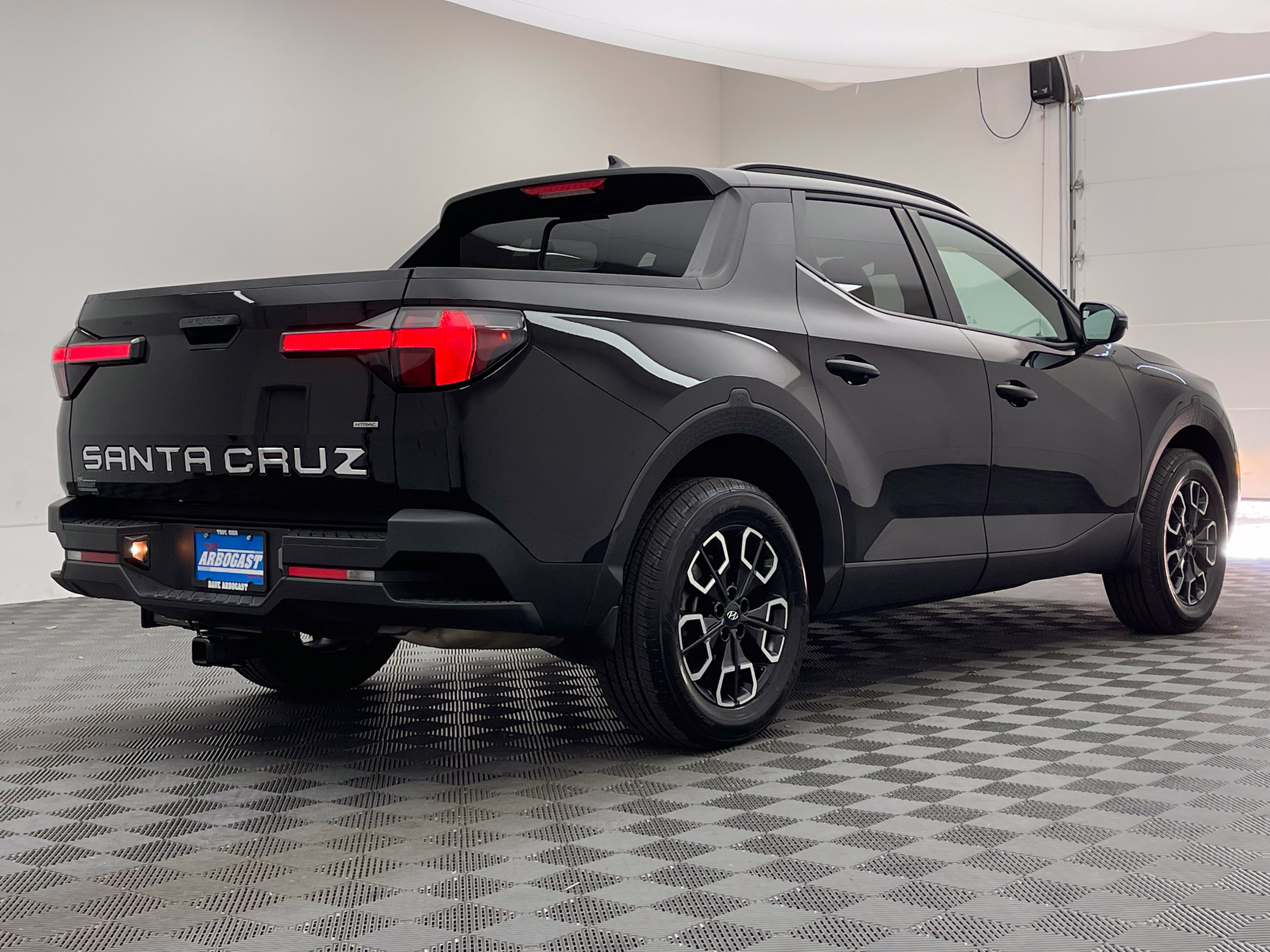Used 2023 Hyundai Santa Cruz SEL w/ Activity Package AWD/4WD image 8
