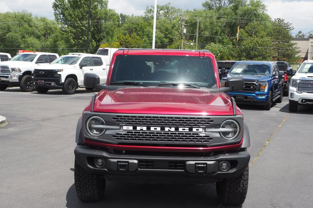 Used 2025 Ford Bronco Badlands AWD/4WD image 2