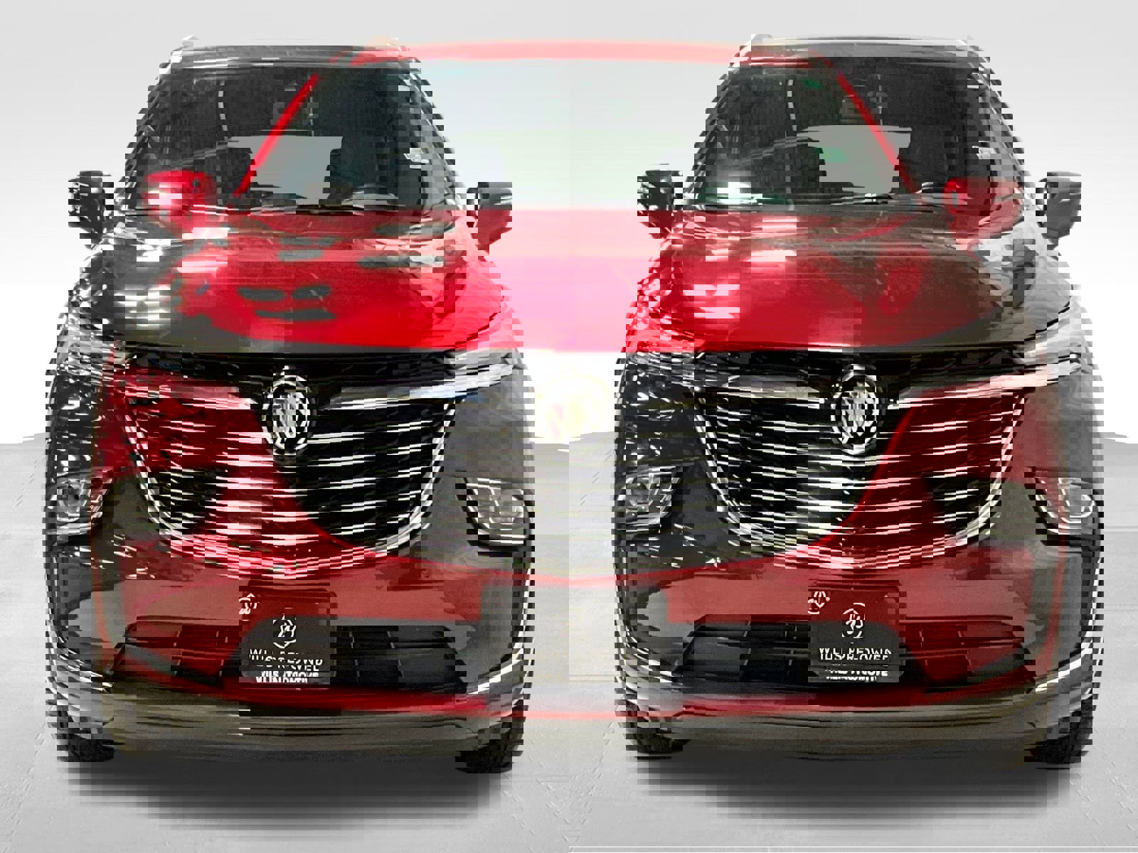 Used 2024 Buick Enclave Essence image 2