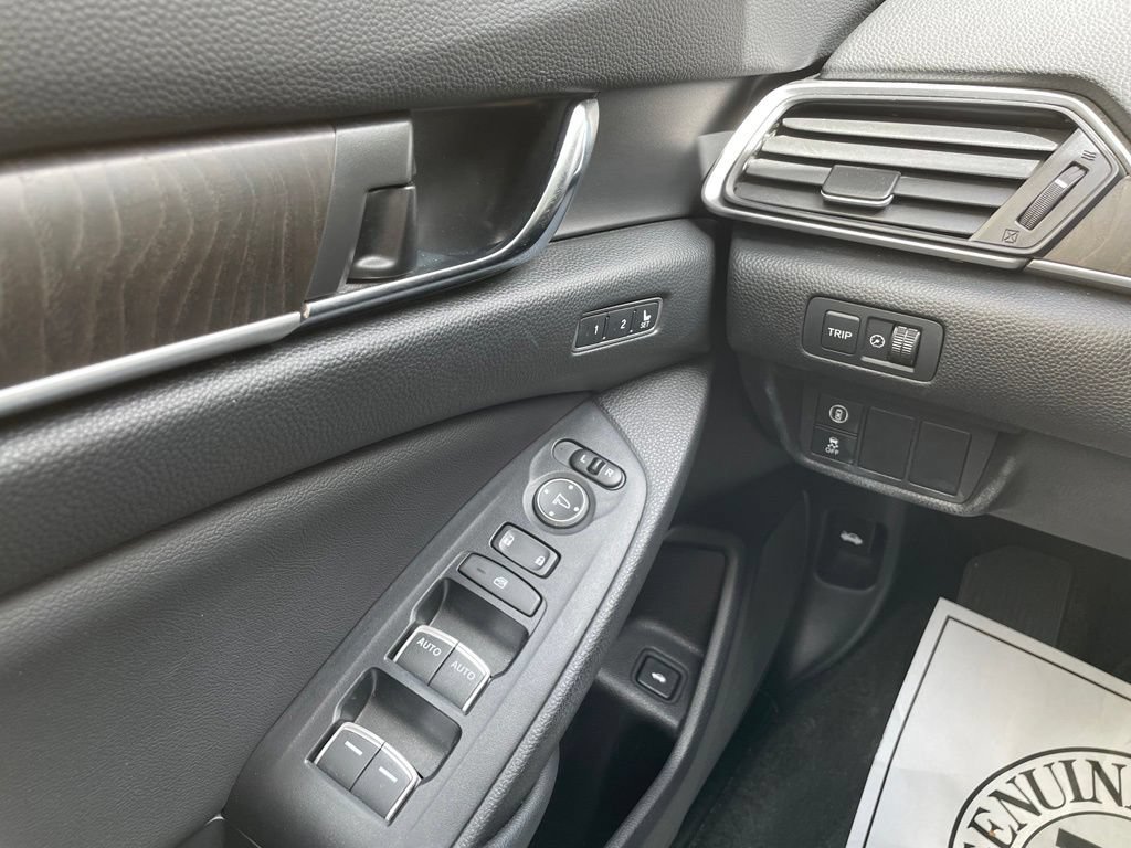 Certified 2019 Honda Accord EX-L image 13