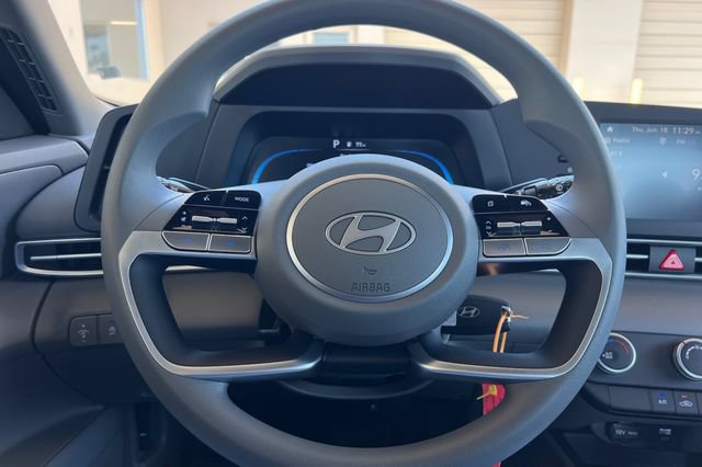 New 2026 Hyundai Elantra SE FWD image 20