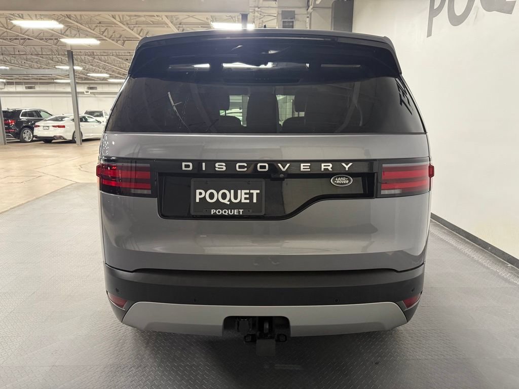 Used 2023 Land Rover Discovery S AWD/4WD image 5