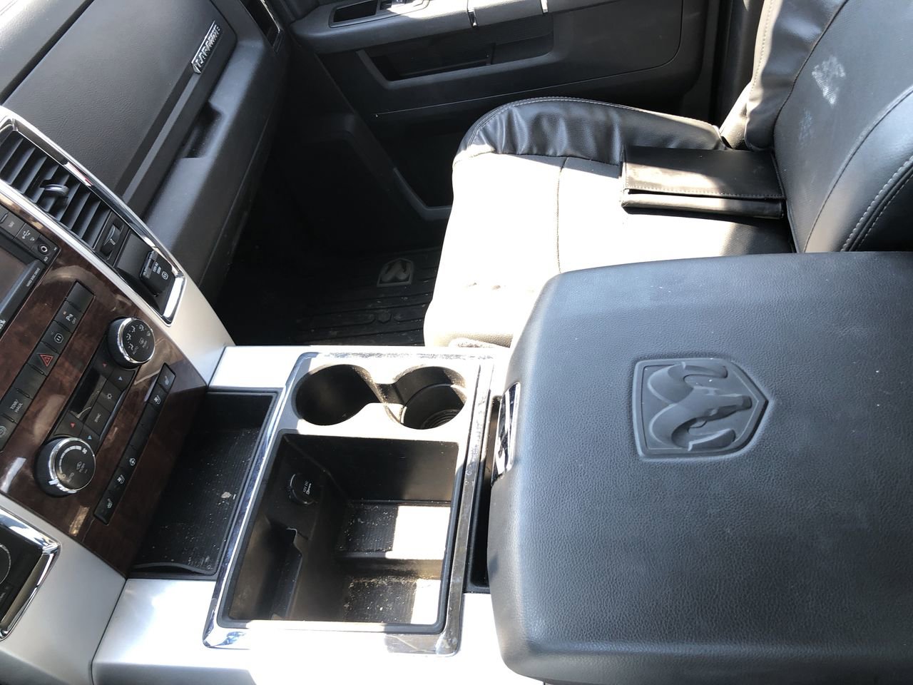 Used 2011 RAM 3500 Laramie w/ HD Snow Plow Prep Group image 17