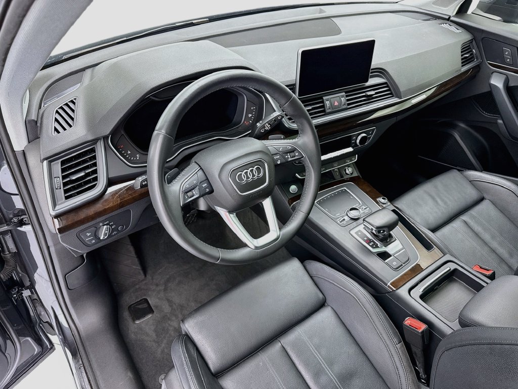 Used 2018 Audi Q5 2.0T Premium Plus w/ Premium Plus Package AWD/4WD image 9