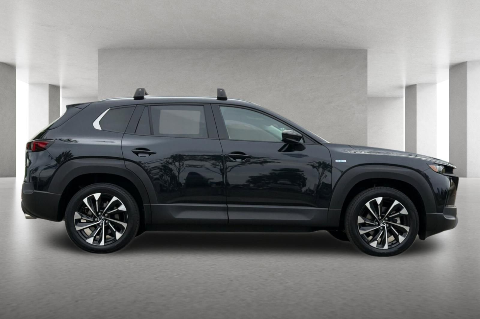 Certified 2025 MAZDA CX-50 2.5 Hybrid w/ Premium Plus Pkg image 3