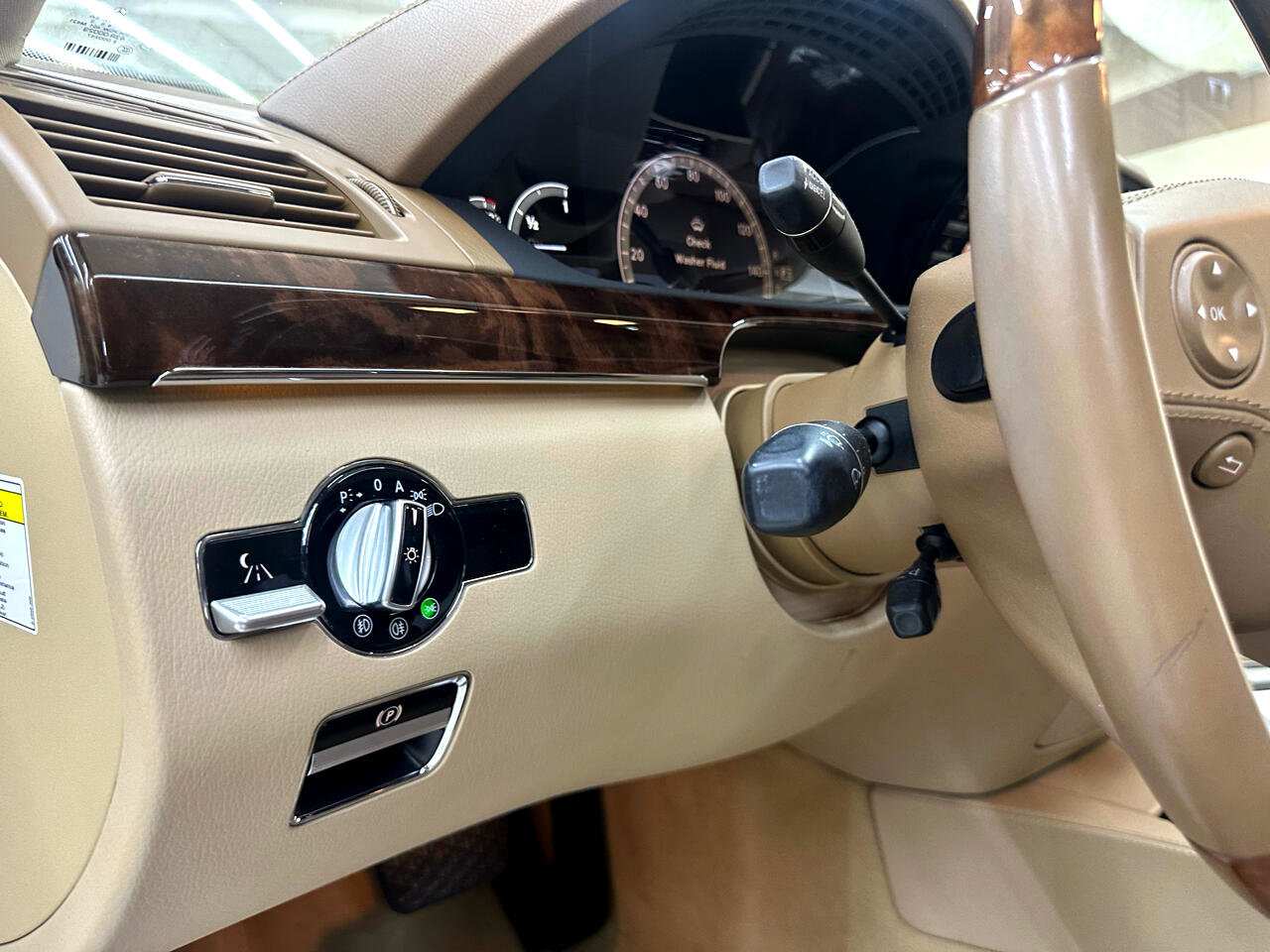 Used 2008 Mercedes-Benz S 550 w/ P3 Pkg image 20