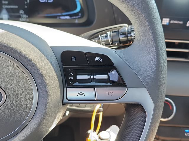 Certified 2026 Hyundai Elantra SE FWD image 8