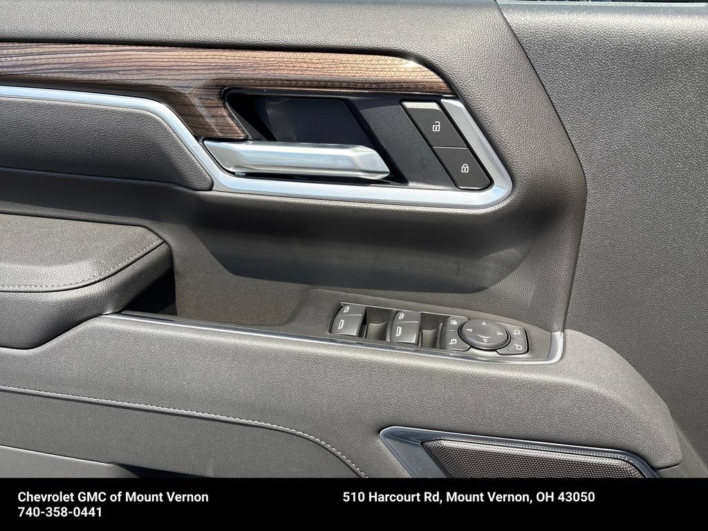 New 2026 Chevrolet Silverado 2500 LT w/ Z71 Chrome Sport Edition AWD/4WD image 15