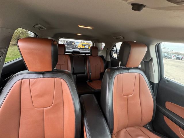 Used 2017 Chevrolet Equinox Premier w/ Enhanced Convenience Package image 32