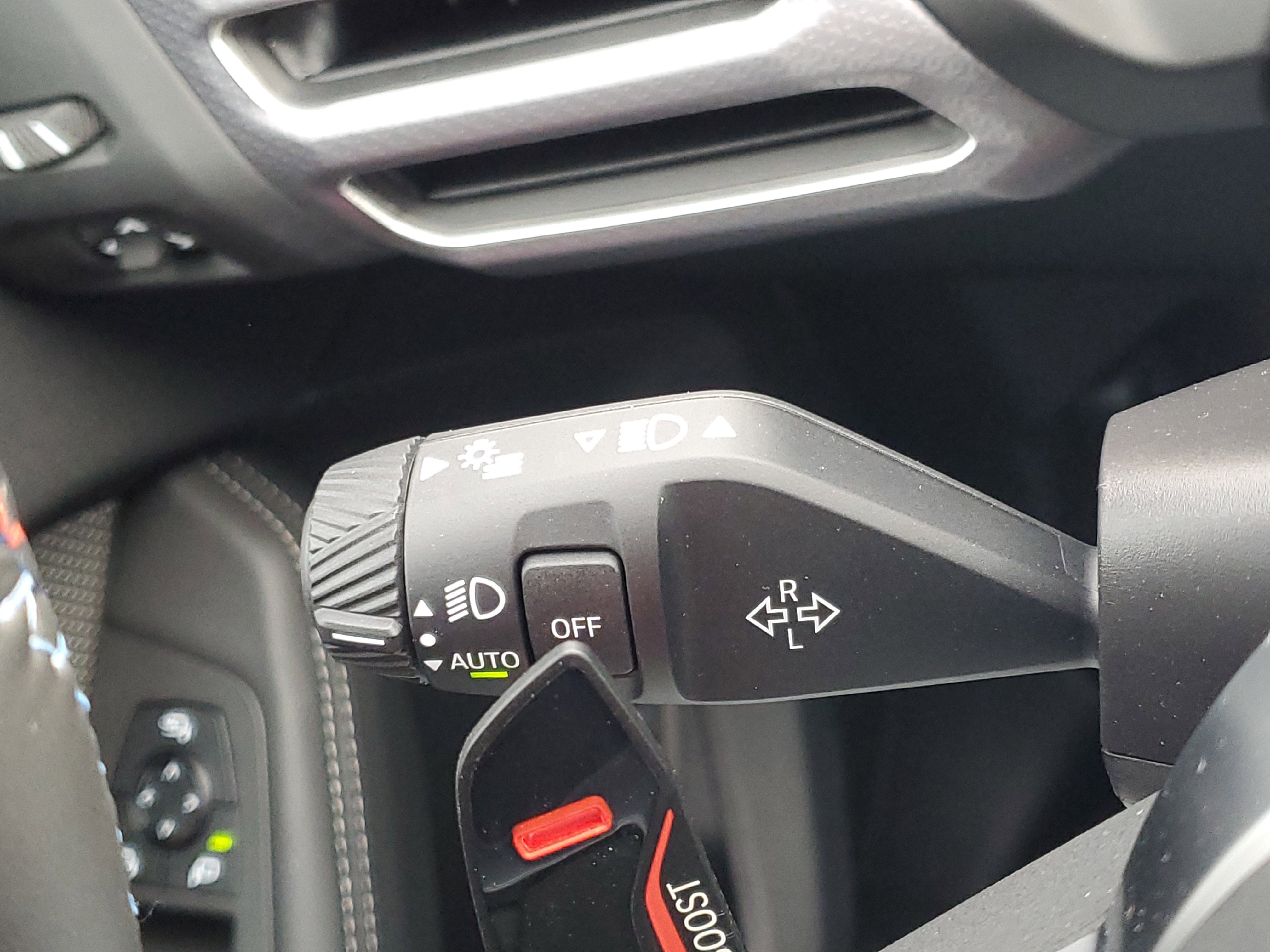 New 2026 BMW M235i xDrive w/ Technology Package image 13