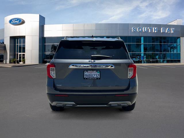 Certified 2023 Ford Explorer XLT w/ Equipment Group 202A RWD image 4