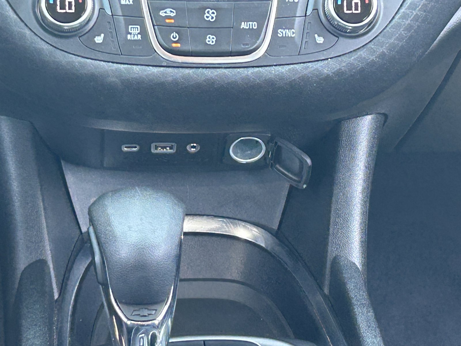 Used 2024 Chevrolet Malibu LT FWD image 20