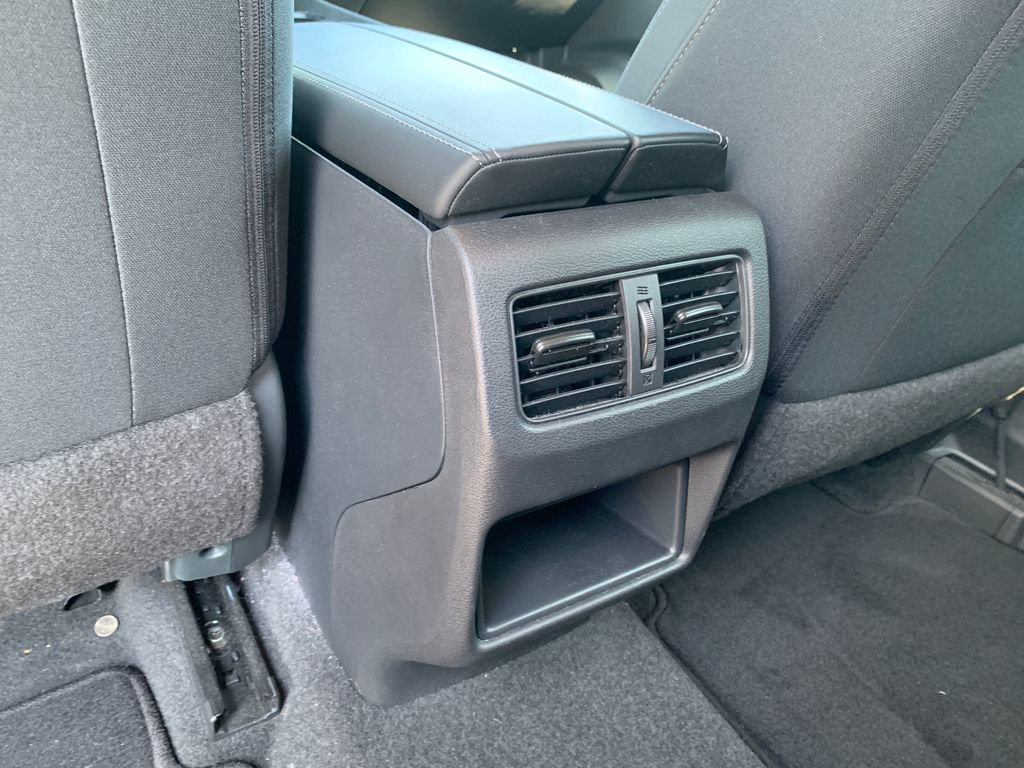 Used 2023 Nissan Rogue SV w/ SV Premium B Package FWD image 24