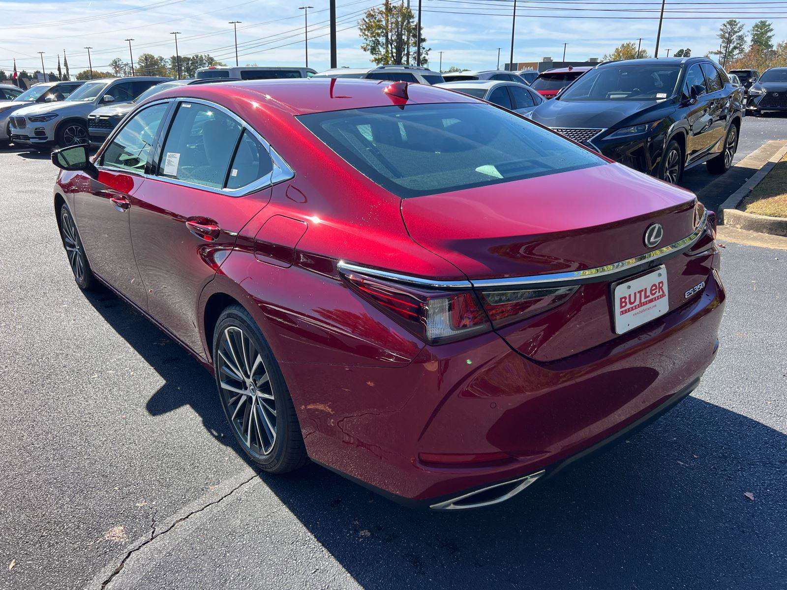 New 2025 Lexus ES 350 w/ Premium Package image 8
