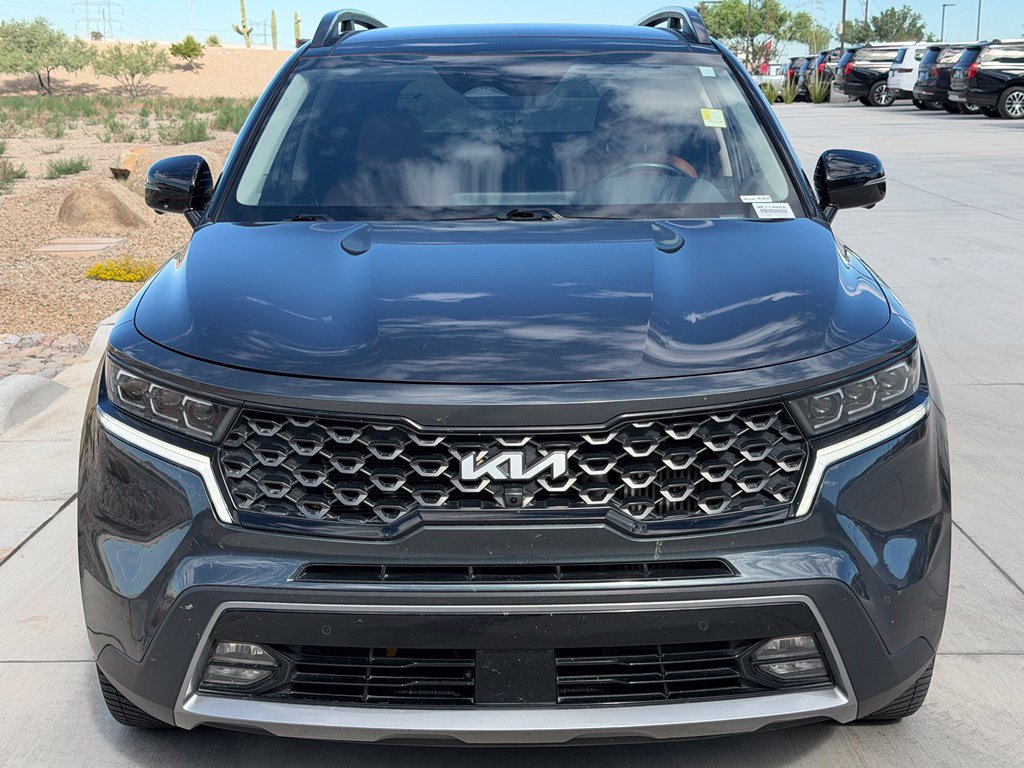 Used 2022 Kia Sorento SX Prestige w/ Rust Color Package AWD/4WD image 3