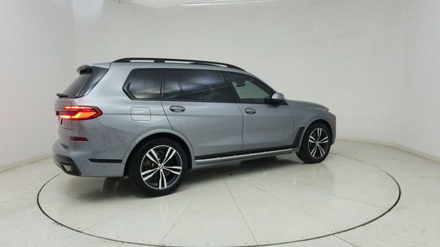 Used 2026 BMW X7 xDrive40i image 30