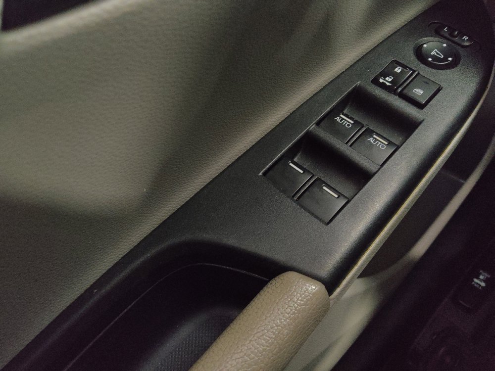 Used 2017 Honda Accord EX-L image 27