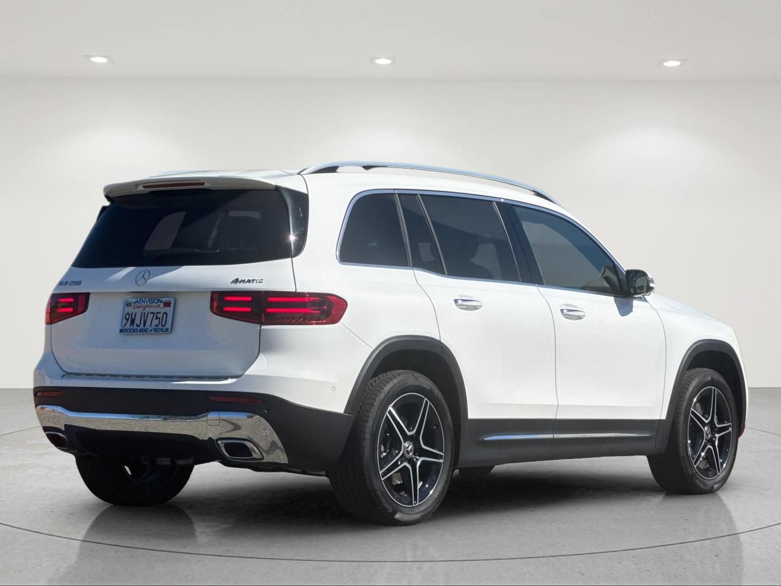 Certified 2026 Mercedes-Benz GLB 250 4MATIC image 6