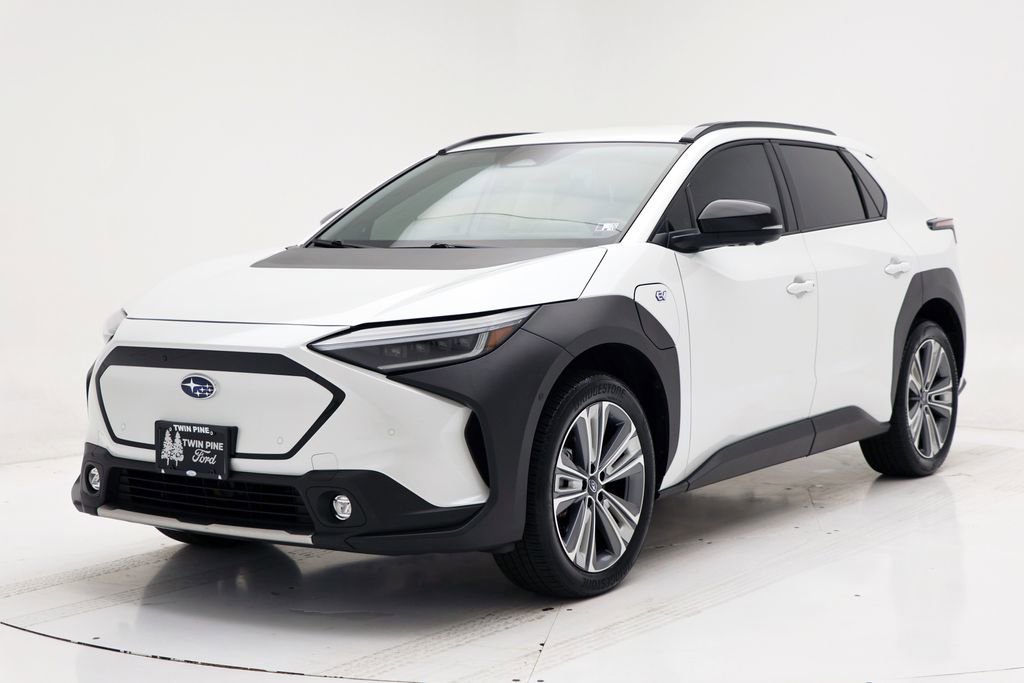 Used 2023 Subaru Solterra AWD image 2