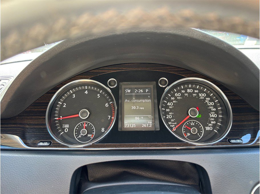 Used 2017 Volkswagen CC Sport image 18