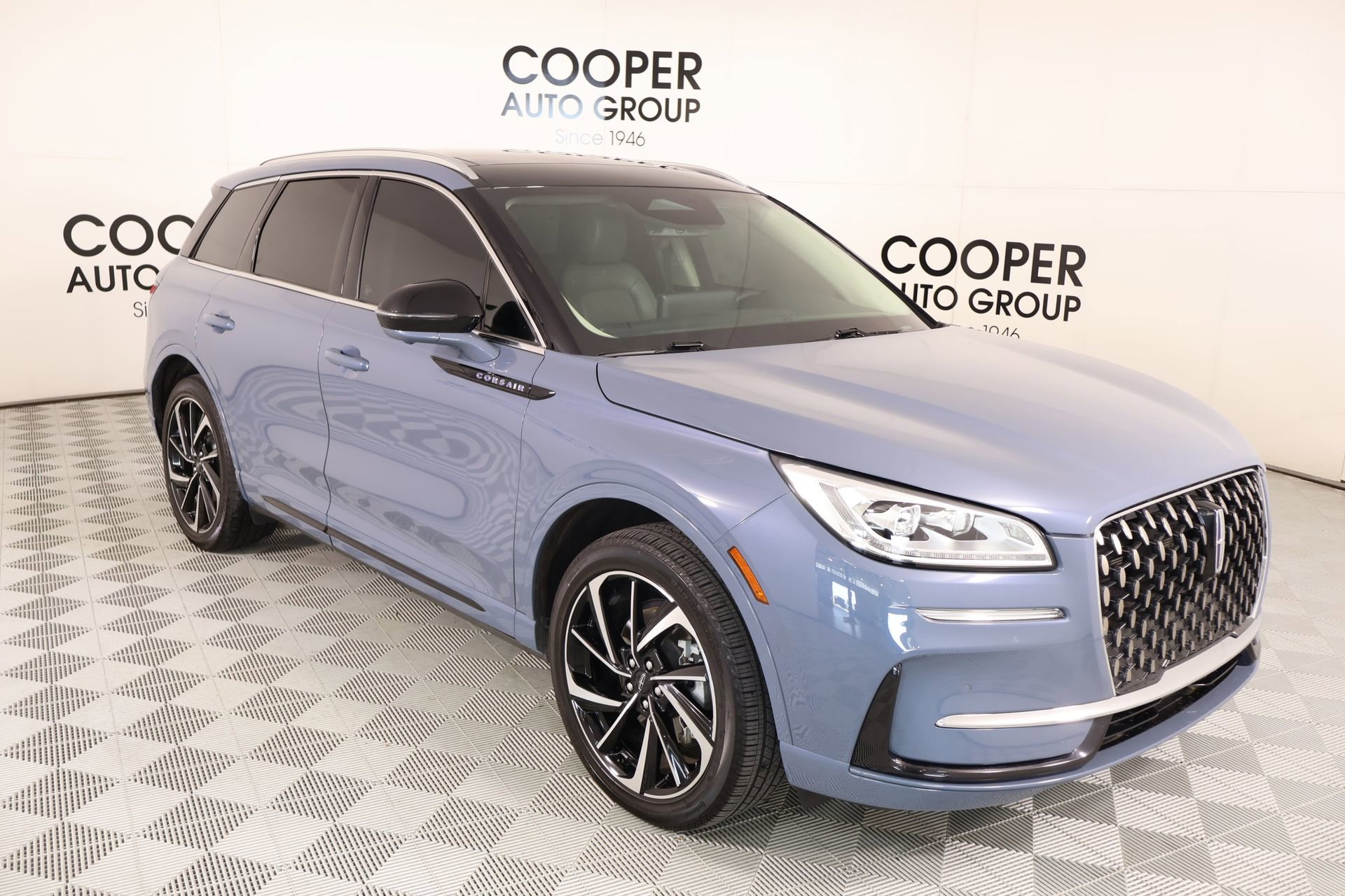 Used 2024 Lincoln Corsair Grand Touring w/ Equipment Group 301A AWD/4WD 360° Tour