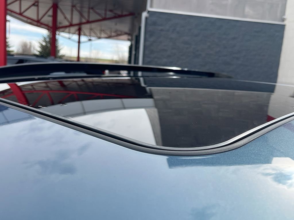 Used 2024 Chevrolet Equinox RS w/ LPO, Floor Liner Package image 22