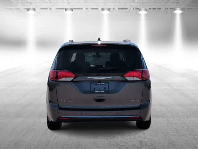 Used 2020 Chrysler Pacifica Limited FWD image 7