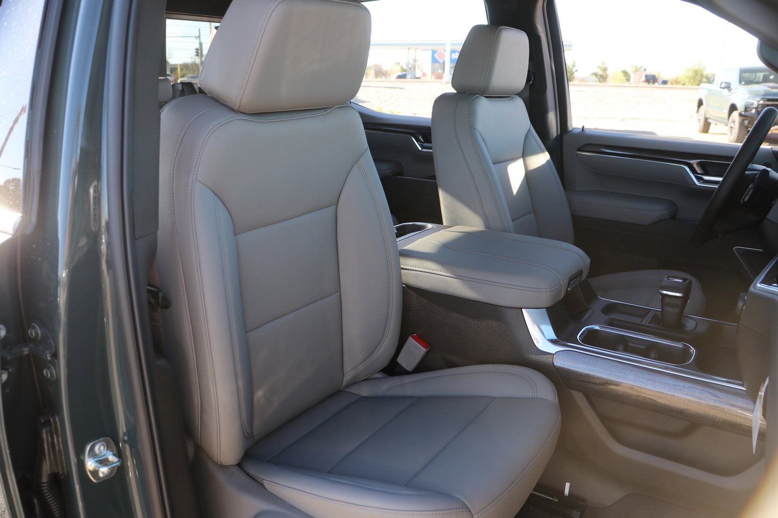 New 2026 Chevrolet Silverado 1500 LTZ w/ LTZ Convenience Package II image 33