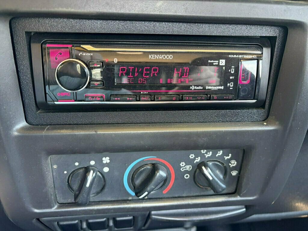 Used 2000 Jeep Wrangler Sport AWD/4WD image 25