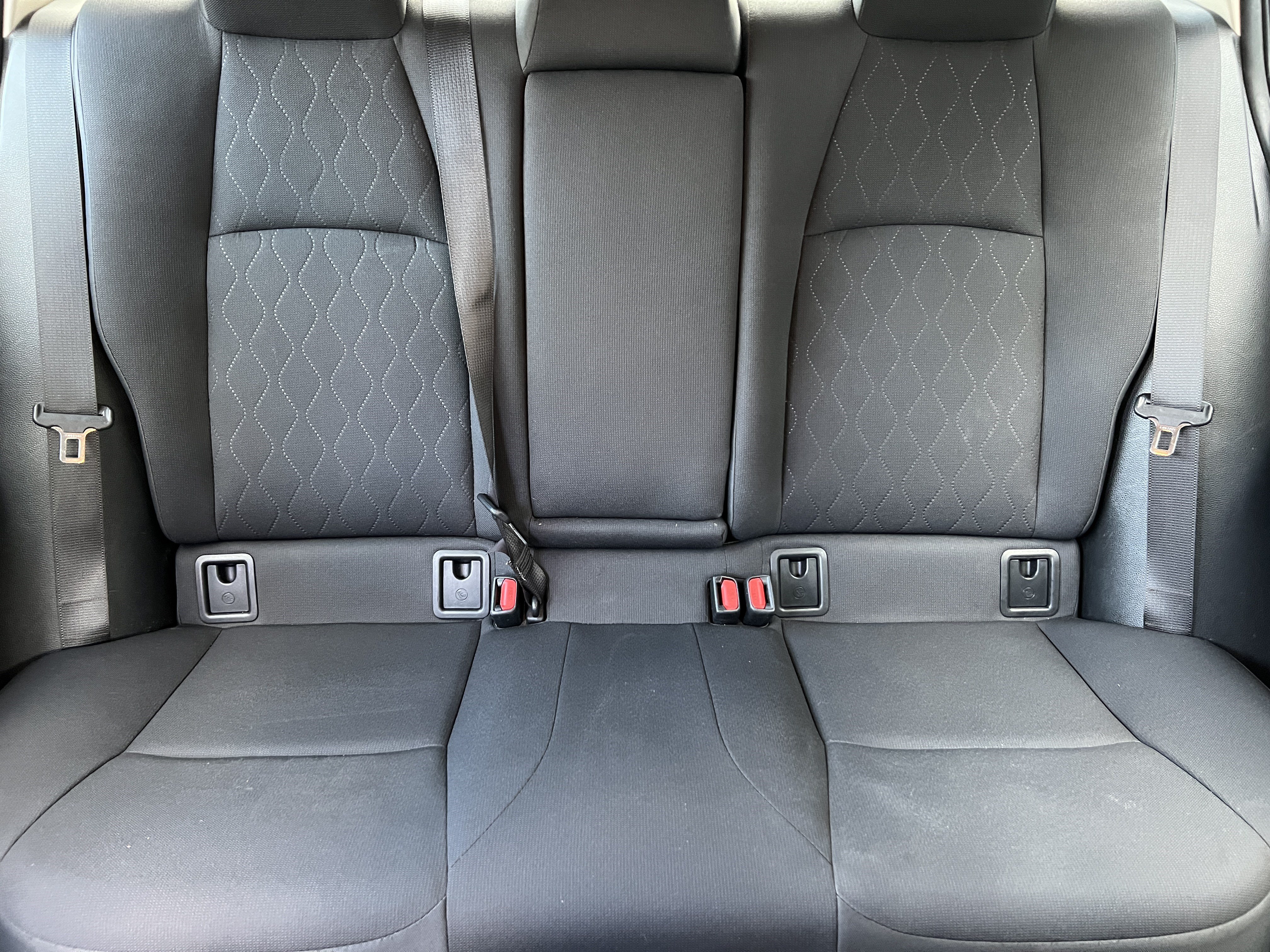 Used 2020 Toyota Corolla LE FWD image 14