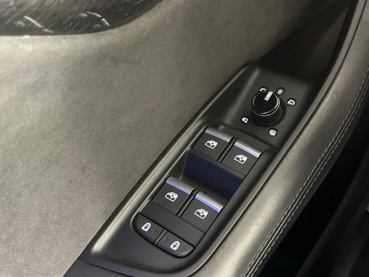 Used 2019 Audi Q8 Prestige AWD/4WD image 48