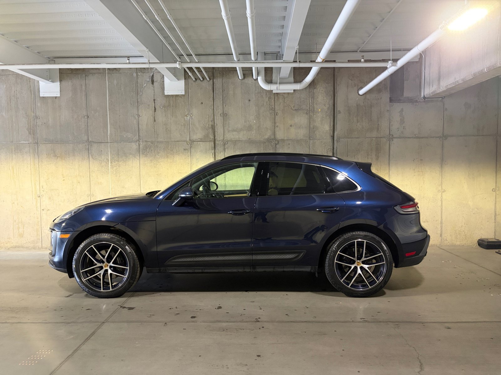 Certified 2023 Porsche Macan Turbo AWD/4WD image 2