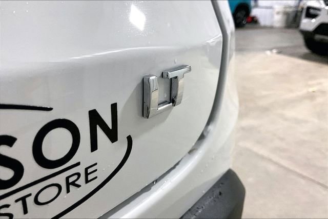 New 2026 Chevrolet Trax LT w/ Driver Confidence Package image 6