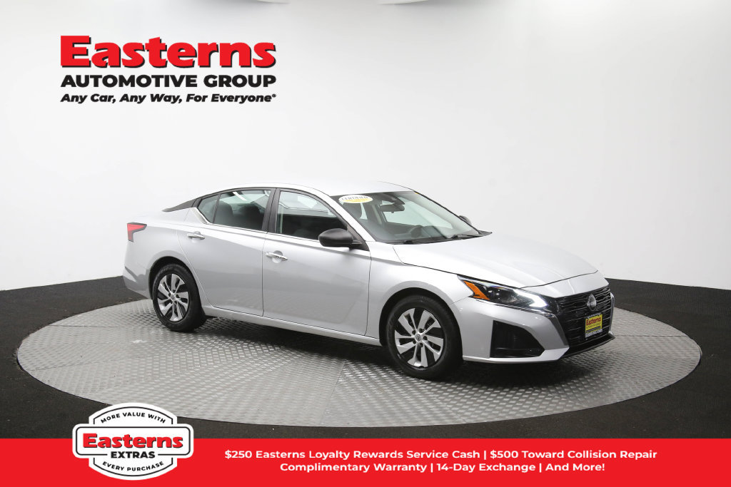Used 2024 Nissan Altima 2.5 S FWD image 49