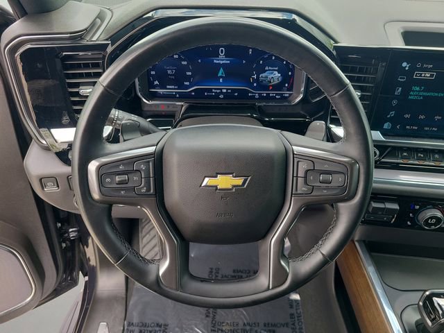 Used 2023 Chevrolet Silverado 1500 High Country w/ Technology Package image 19