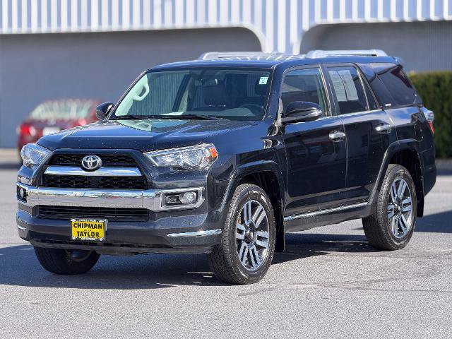 Used 2018 Toyota 4Runner Limited AWD/4WD image 18