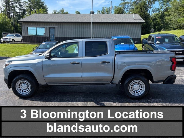 Used 2023 Chevrolet Colorado W/T RWD image 1