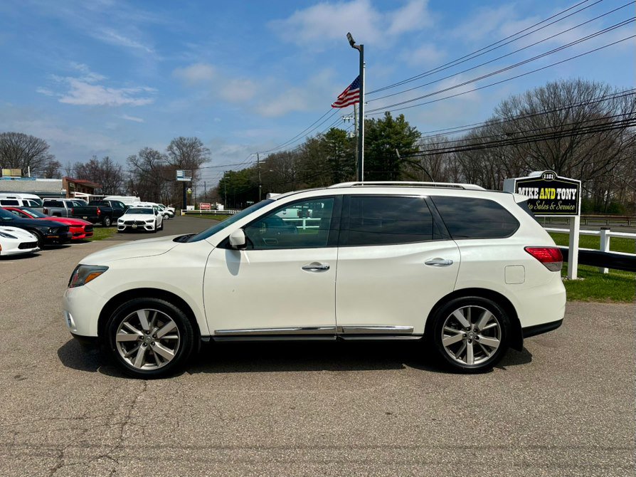 Used 2016 Nissan Pathfinder Platinum image 5