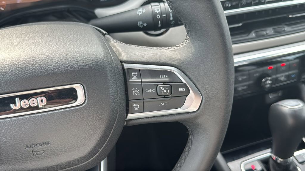 Used 2024 Jeep Compass Limited AWD/4WD image 28