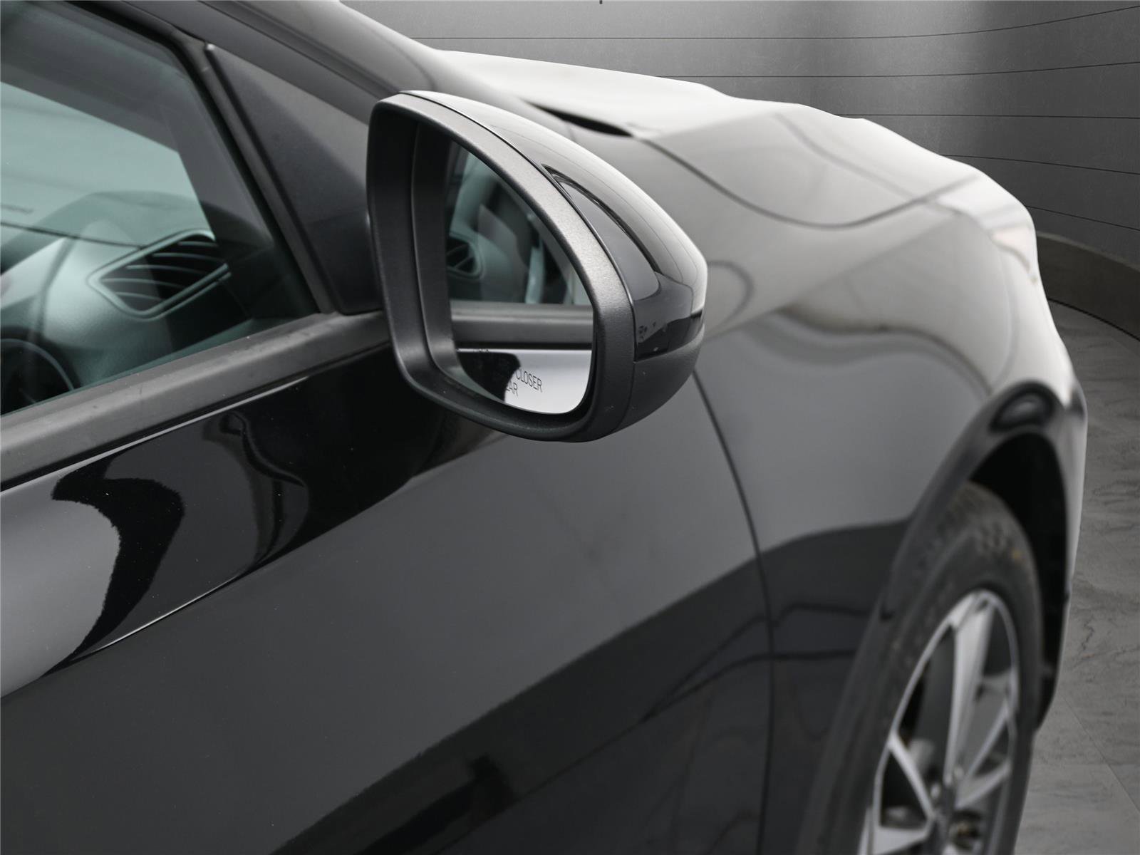 Used 2023 Kia Forte LXS image 8