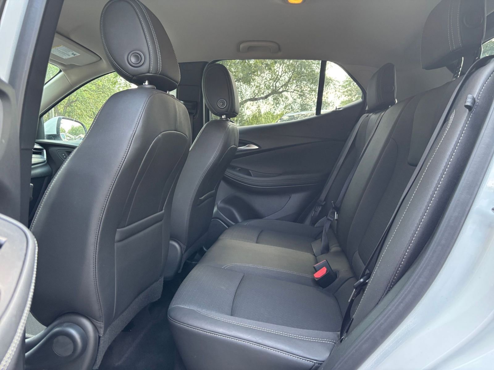 Used 2025 Buick Encore GX Preferred FWD image 24