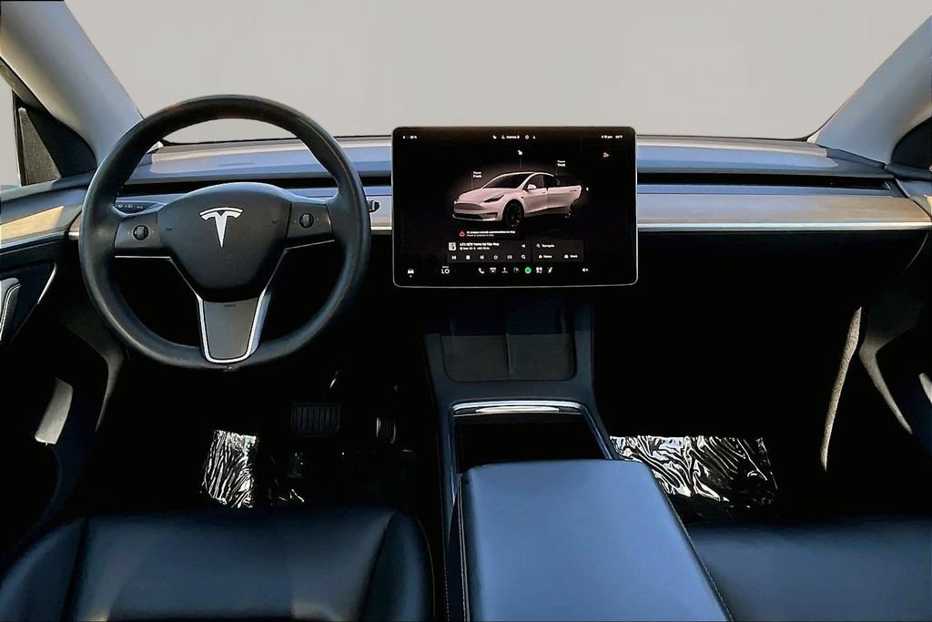 Used 2023 Tesla Model Y Long Range AWD/4WD image 7