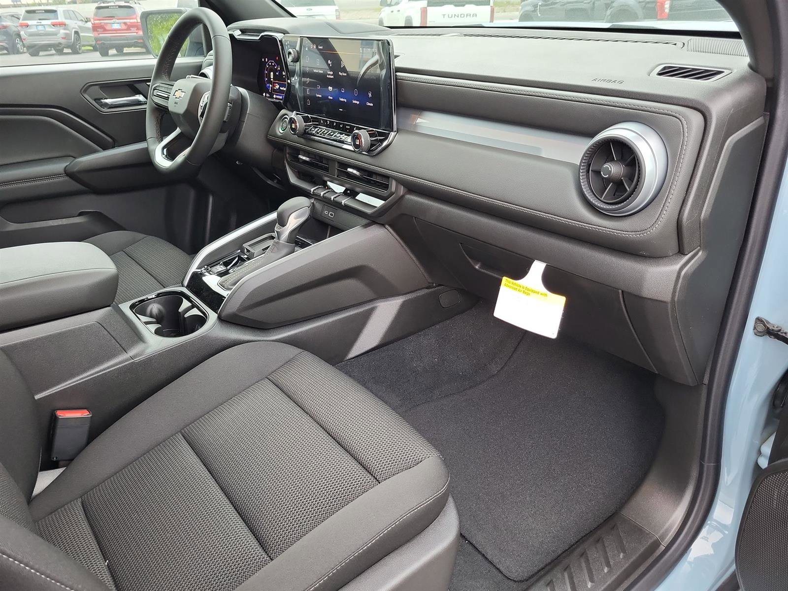 New 2025 Chevrolet Colorado LT w/ LPO, Tailgate Decal Package image 26