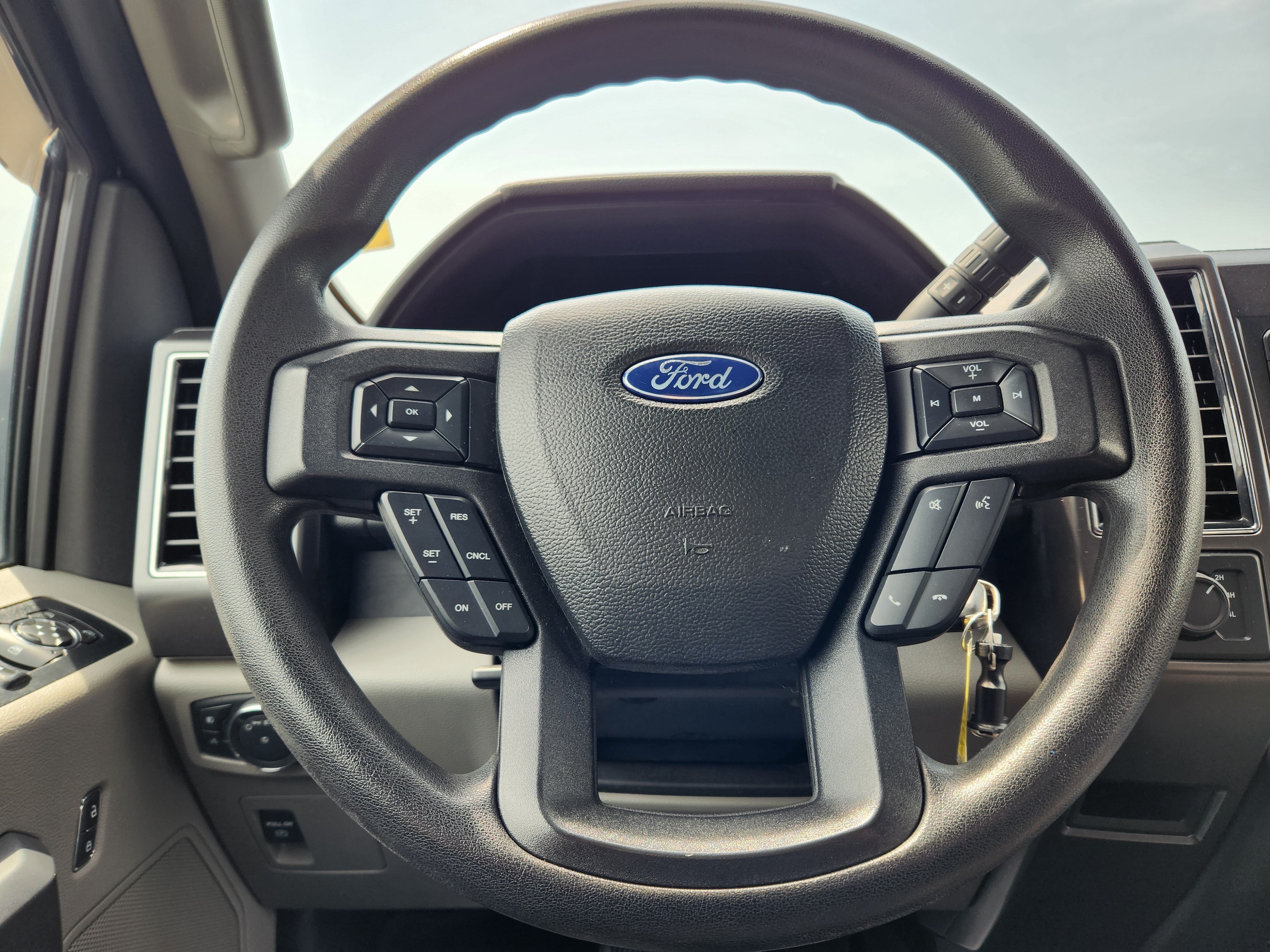 Used 2018 Ford F150 XLT AWD/4WD image 21