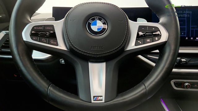 Used 2025 BMW X5 xDrive40i w/ M Sport Package AWD/4WD image 59